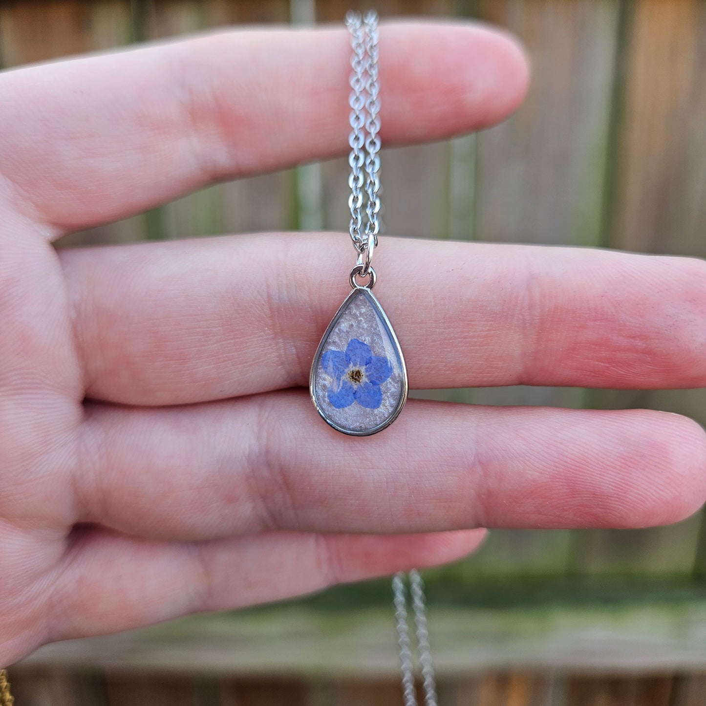 Forget-me-not Drop Necklace
