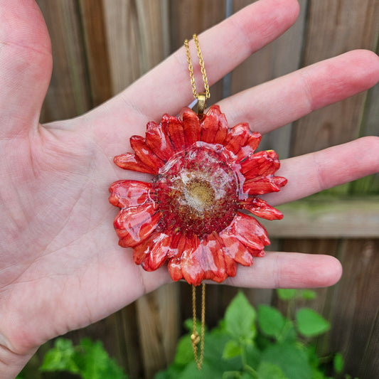 Gerbera Daisy Necklace