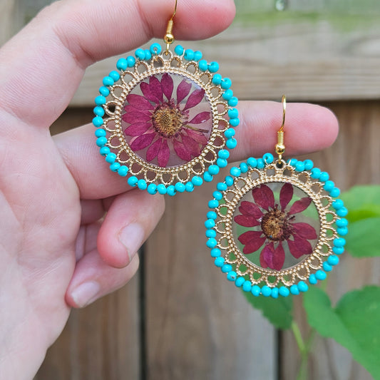 Beaded Daisy Earrings