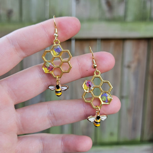 Colorful Honeycombs